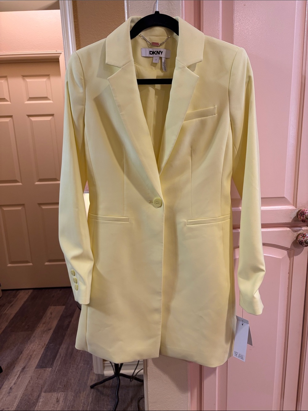 DKNY Soft Yellow Single-Button longTailored Blazer